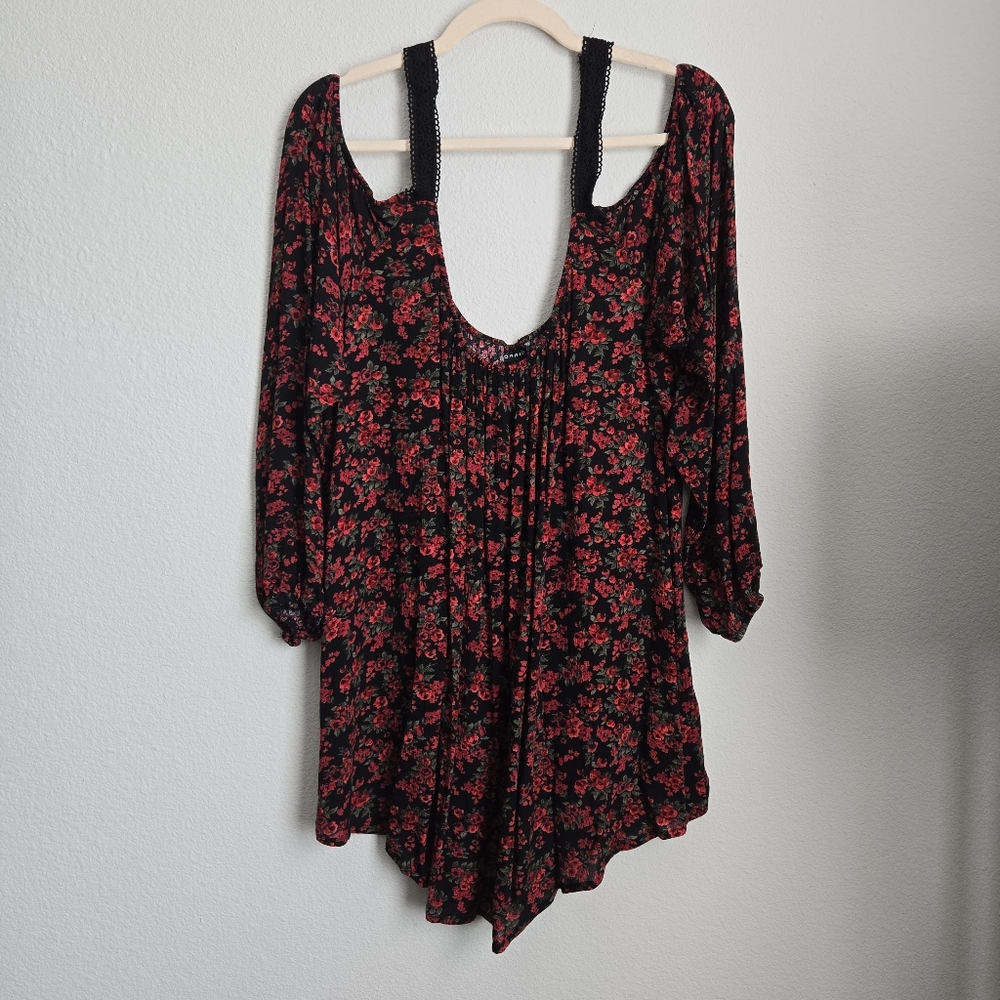 Torrid Floral Cold Shoulder Scoop Neck Adjustable Strap Balloon Sleeve Top Size2